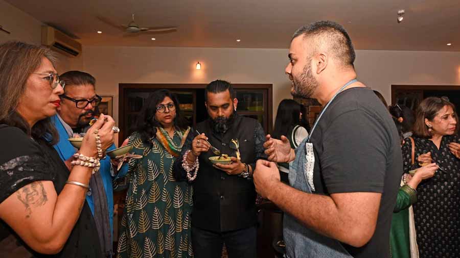 Chef Auroni Mookerjee talks about his menu with Vir Sanghvi, chef Doma Wang, and Culinary Culture’s Madhusree Basu Roy and Anindya Basu Roy