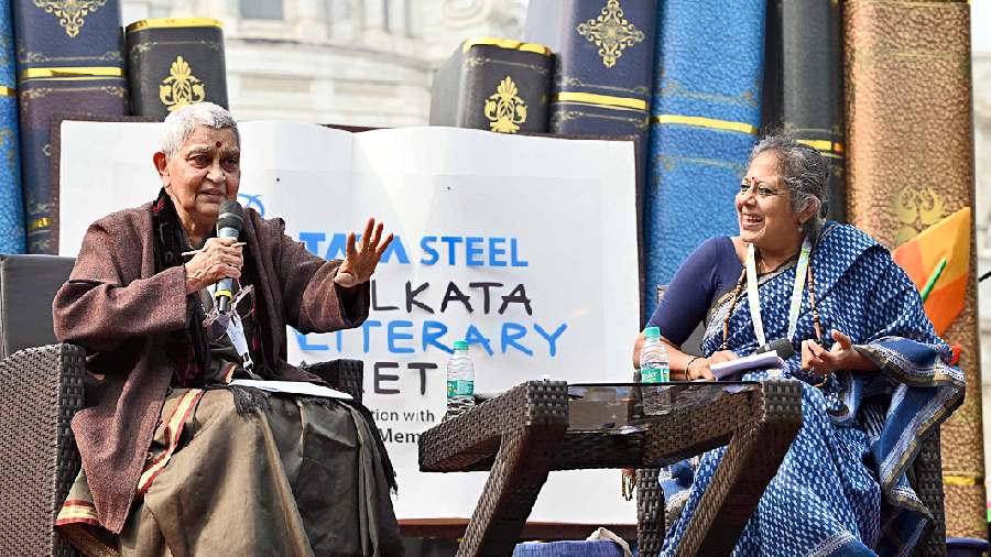 Gayatri Chakravorty Spivak speaks to (right) Lakshmi Subramanian at the Tata Steel Kolkata Literary Meet at the Victoria Memorial on Saturday