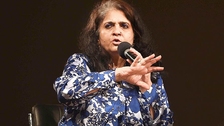 Teesta Setalvad speaks at the Kolkata People’s Film Festival at Uttam Mancha on Saturday