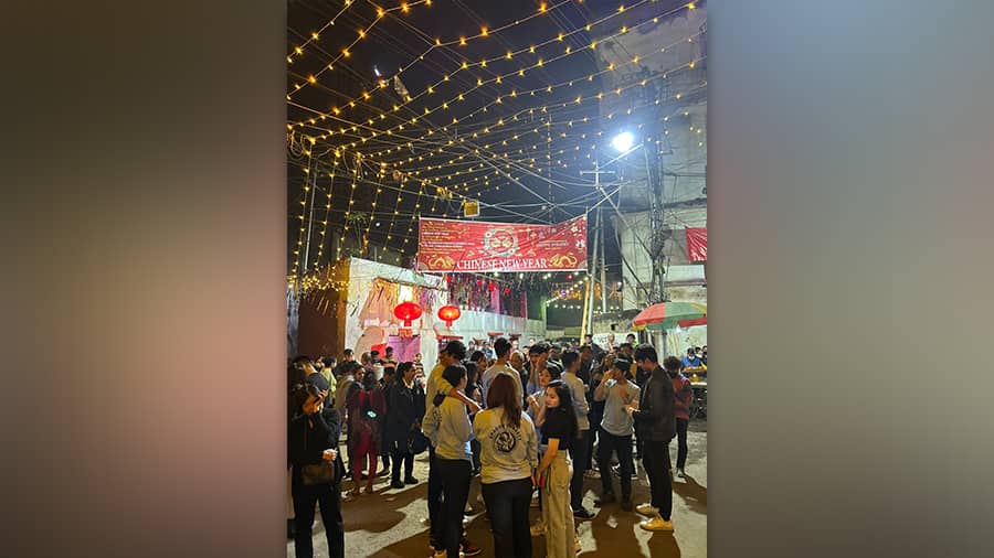 People welcomed the Chinese New Year with zest and enthusiasm. They indulged in food and drinks and had a gala time with friends and family