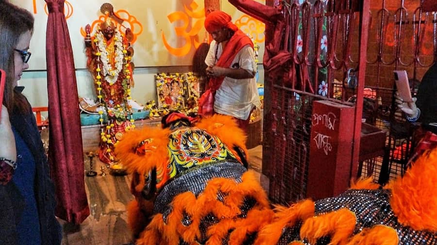 The Chinese Kali Mandir is a small temple dedicated to the goddess Kali where Chinese people living in Tangra worship the deity in their own way on New Year and other occasions