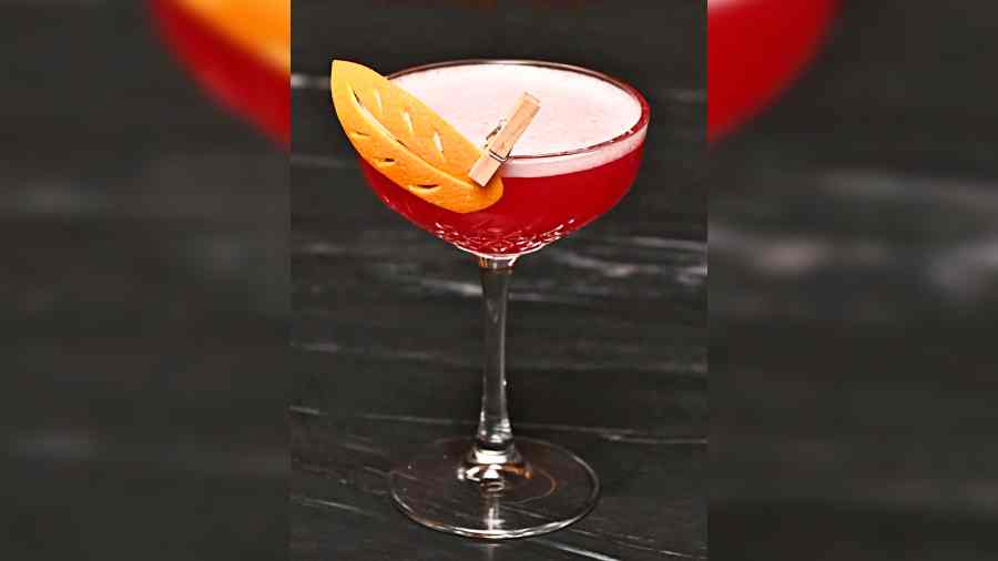 Queen of Paradise: A tropical sip, this gin-based drink is a simple mix of gin, grenadine and pineapple juice