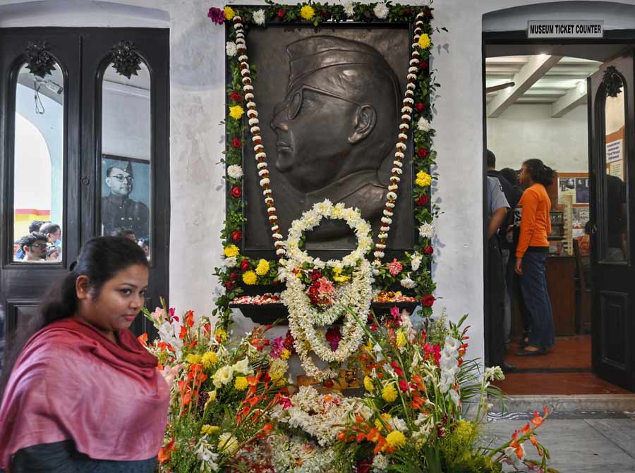 The 126th birth anniversary of Netaji Subhas Chandra Bose was celebrated at Netaji Bhavan on January 23, 2023. Over 200 students from various schools and colleges took part in the programme hosted by India Tourism, an initiative of the Union ministry of tourism, along with Netaji Research Bureau and Yuva Tourism Club