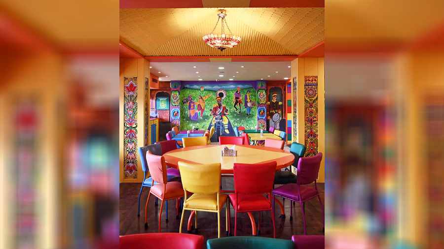 The generous use of vibrant colours for the interiors livens up the ambience. We love the art on the walls and the full-on Punjabi highway feels.