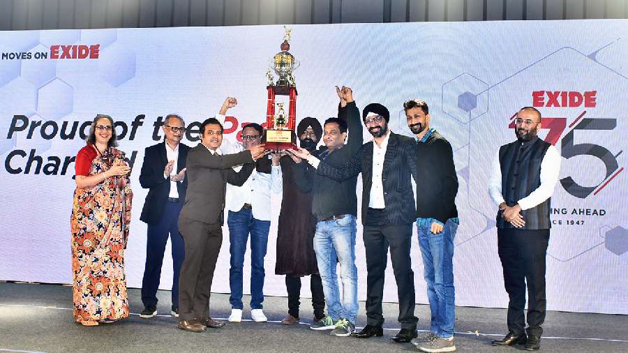 Winners of Exide Premier League were felicitated