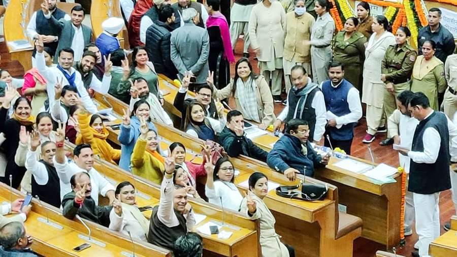 While the first session of the 250-member House after the December 4 poll went fully in vain, in the second session, the nominated members followed by elected members took oath.