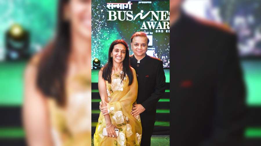 Ruchika Gupta, chief happiness officer and executive director of Sanmarg, with husband Vivek Gupta, chairman of Sanmarg. They said, “The third edition of Sanmarg Business Award has been extra special because we thought of connecting every businessman to his karma, as we got inspired from the Gita. It has been an eternal journey. We feel proud of the work we are doing. We wanted to make every businessman feel extraordinary as a karmayogi and feel proud of themselves and their work. That was the essence of the entire evening.”
