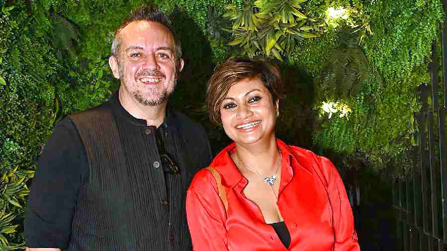 Chef Shaun Kenworthy dropped by with wife Pinky