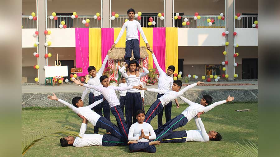Students put up an enthralling performance 
