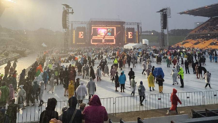 Amid the chaos, a concert to be given by British star Elton John at the city's Mount Smart Stadium was called off shortly before it was to begin.  Organizers said the cancellation was caused by the unsafe weather conditions.