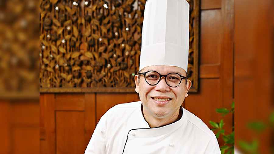 “A lot of these dishes used to be a part of earlier menus and we have revived them once again on popular demand. These dishes are very popular in different parts of Thailand. Every course has something new, and as a result, the entire menu has some great elements,” said chef Klae Somsuay of Baan Thai.