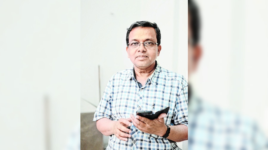 Jadavpur University professor Ambikesh Mahapatra learns of a second criminal case