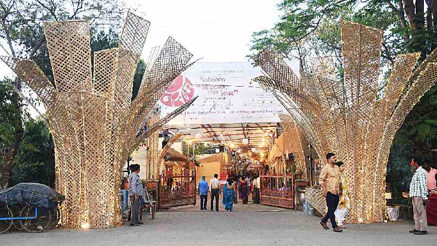 BOOK INC: Discussions on art, weaves and Tagore find space alongside the latest book about climate change at the Nabanna mela. 