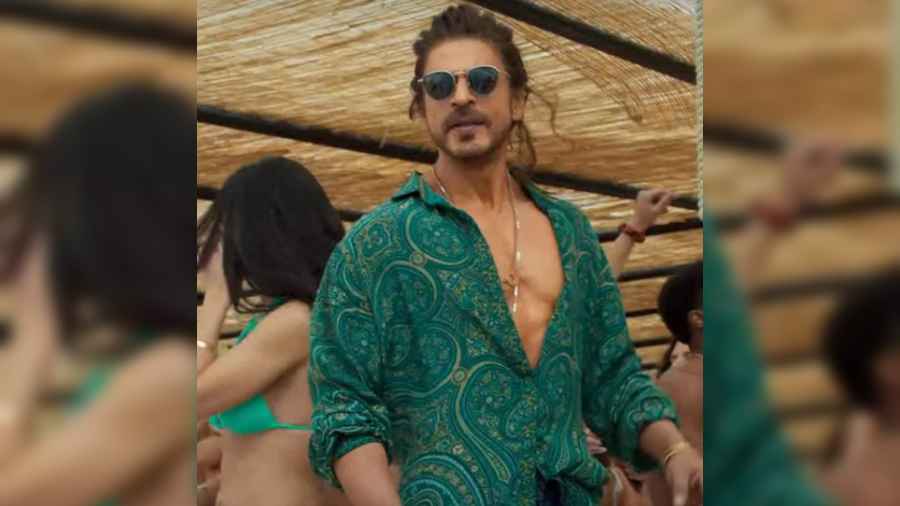 Shah Rukh Khan | 'Pathaan' crosses Rs 400 crore mark in four days ...