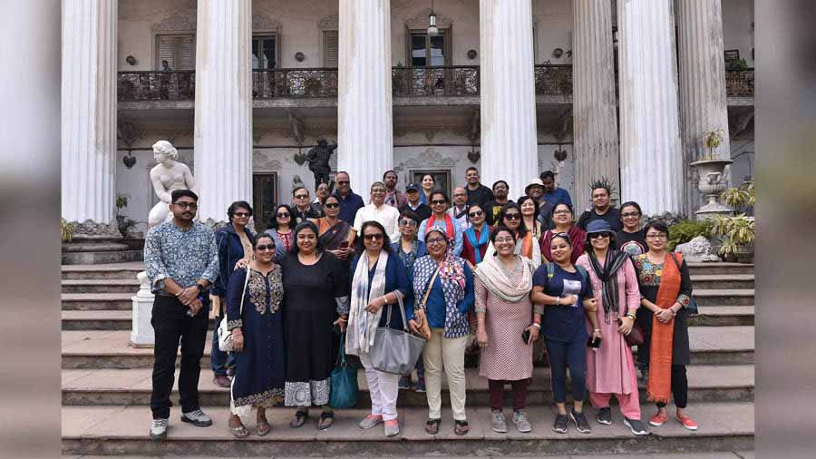 Thirty-five people joined the Finding Felu walk organised by Bengal Chamber of Commerce and Industry with Walk Calcutta Walk on Saturday, 28 January