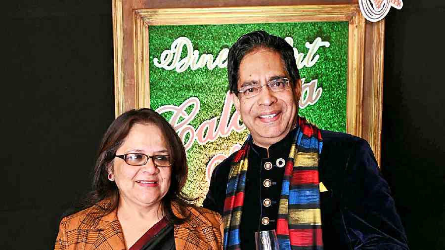 Also spotted was IIHM CEO and founder Suborno Bose along with wife Sanjukta. “This year is very special, because we have gathered after two years of Covid. I want to applaud people in the hospitality industry who have worked so hard after being down in the pandemic. Applause and kudos to every worker in the hospitality industry, they all deserve a pat on their backs. We know good wine and good food are very important for the social fabric, and that is exactly what we are here to enjoy today,” said Suborno Bose.