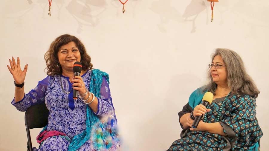 Tanika Gupta, British playwright and grandniece of Dinesh of Binoy-Badal-Dinesh, with (right) Anjum Katyal at the discussion 