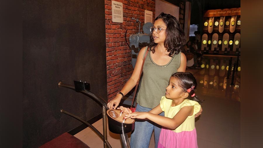 Paramita Banerjee accompanied by Ekantika