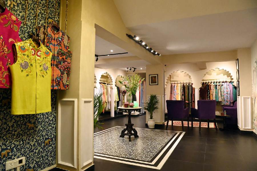 Durbar features occasional wear