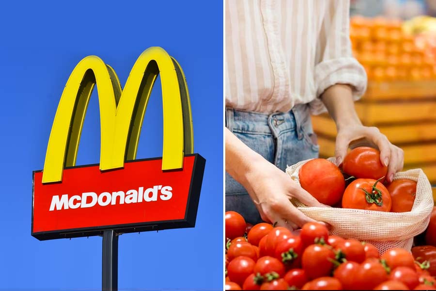 Tomato prices | McDonald's drops tomatoes from India offerings, citing  quality concerns as prices surge - Telegraph India
