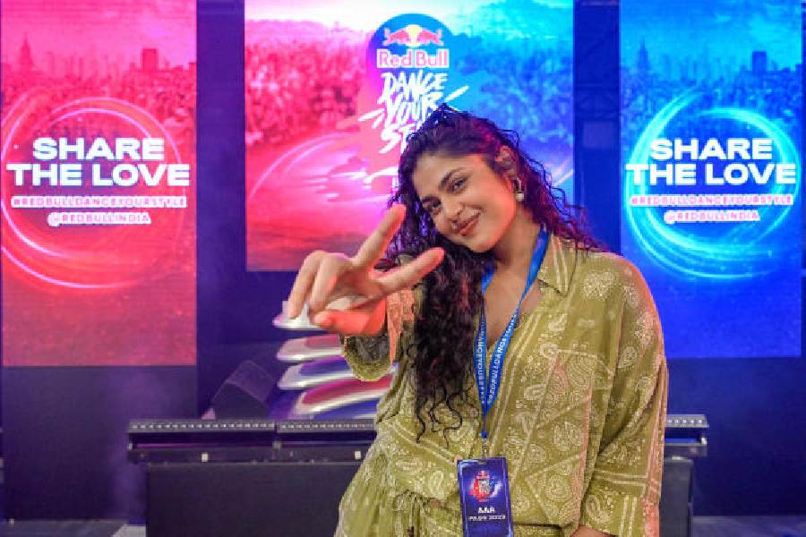 Actress Faria Abdullah told t2 how dance has helped her emote and act. The street dance form is close to her heart and being at Red Bull Dance Your Style India 2023 finals made her realise how India has a wide scope for talented people. “I think these platforms are really great because, apni country me bauhat talent hai and it’s about time that we burst out to the world and show them what we’ve got,” she said.