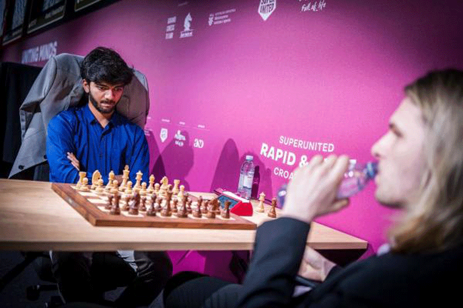 Indian Grandmaster Viswanathan Anand to Play First On-Board Game in Croatia  Grand Chess Tour