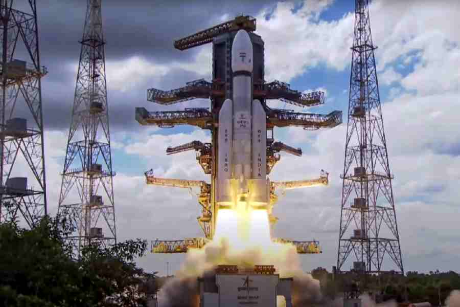 Chandrayaan-3 | ISRO’s Chandrayaan-3 spacecraft begins 40-day journey from Sriharikota island ...