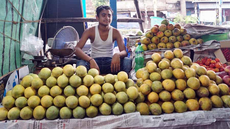My Kolkata scoured five major markets in Kolkata to find out all about the mangoes Kolkatans get a taste of