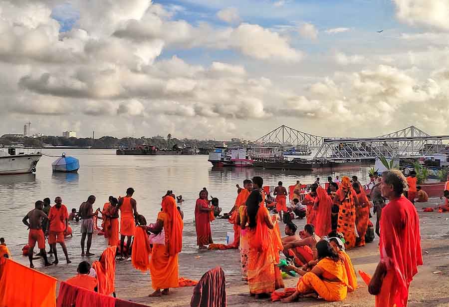 Devotees gathered at Babughat for Ganga Snan on the third Monday of the holy month of Shravan 