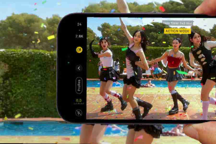 iPhone 14 powers the NewJeans music video ETA