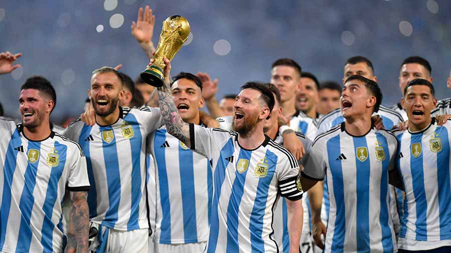 For my Argentinian friends, me not moving from the sofa helped them feel in control even though Lionel Messi & Co. were responsible for the outcome of the game 