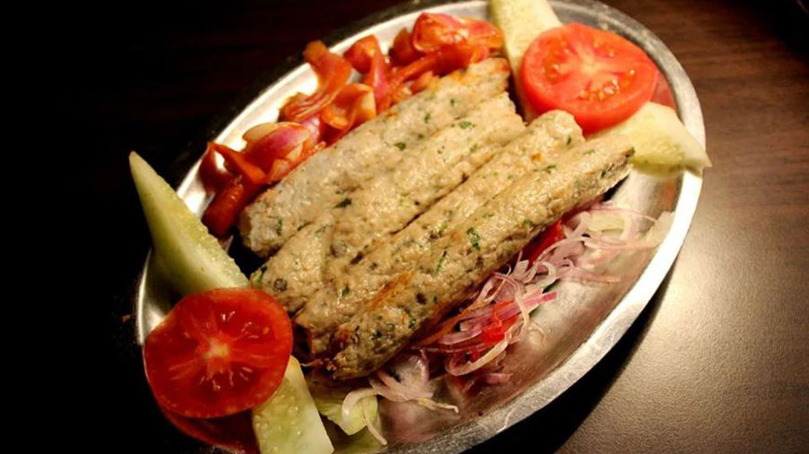 Murgh Seekh Kebab at Amber: Tbh, we’re torn between the Mutton Burra Kebab, Murgh Seekh Kebab and Fish Masala Kebab at Amber! The Mutton Barra Kebab is “an all-time favourite”, the boneless Murgh Seekh Kebab is a “delivery-app pop pick” and the Fish Masala Kebab is a “Thursday-special”, shares Sanjay Khullar, the second-generation owner of the iconic Waterloo Street restaurant. Amber, famous for its tandoori and north Indian dishes, turns 64 this year.  