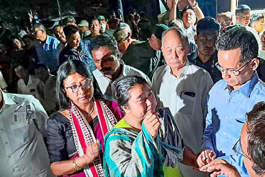 Congress MP Gaurav Gogoi, JMM MP Mahua Maji, former Manipur chief minister Okram Ibobi Singh and other leaders of the INDIA coalition meet affected people at a relief camp in Imphal East district on Saturday.