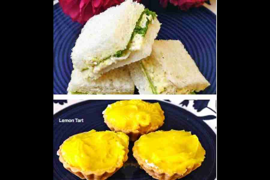 (Up) Egg Sandwiches
