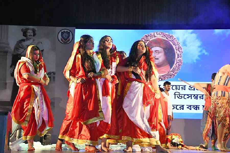 The senior students of Ram Mohan Mission High School present a dance drama, Sati, to pay tribute to Raja Rammohan Roy at Science City.  