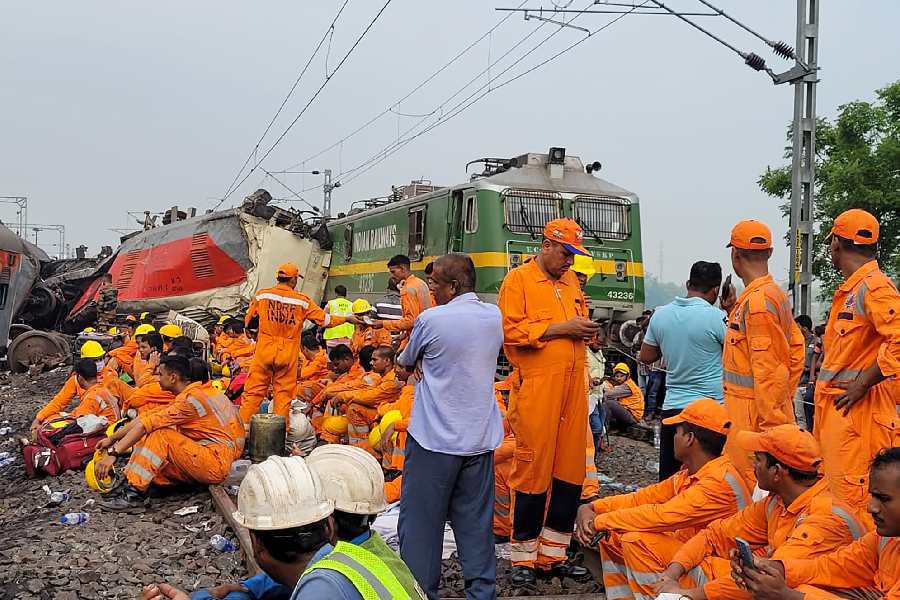 Accident | Odisha Train Crash: More Than 300 National Disaster Response ...