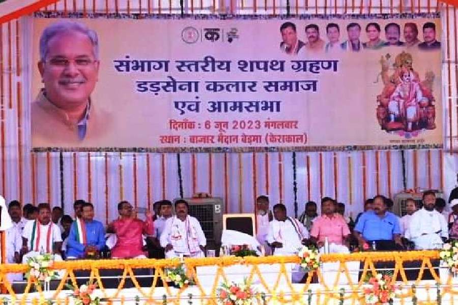 The representatives of the Dadsena-Kalar community expressed their gratitude towards Chief Minister Baghel