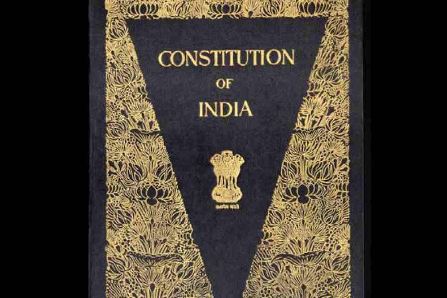 Karnataka | Karnataka: Reading Constitution’s Preamble To Be Made ...