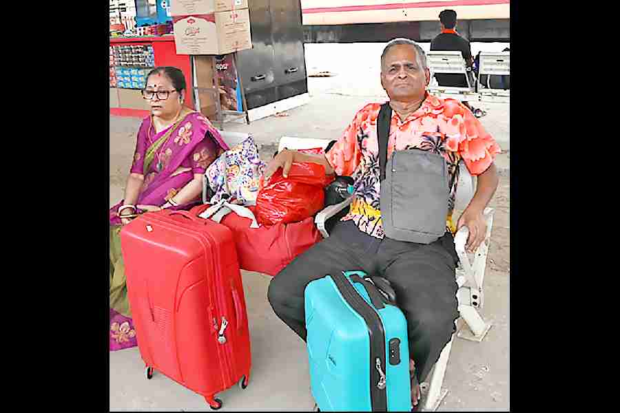 Dilip Biswas and wife Rita had arrived at the station more than an hour before the scheduled departure. The couple from Nadia are going to Bangalore to meet their son, who is settled there. They would get down at Vijayawada and board another train, said Dilip. “My son wanted to cancel the train ride and book flight tickets for us. But I insisted that there was no need for that. Whatever has happened, has happened. Life cannot come to a standstill. We must move ahead,” he said.