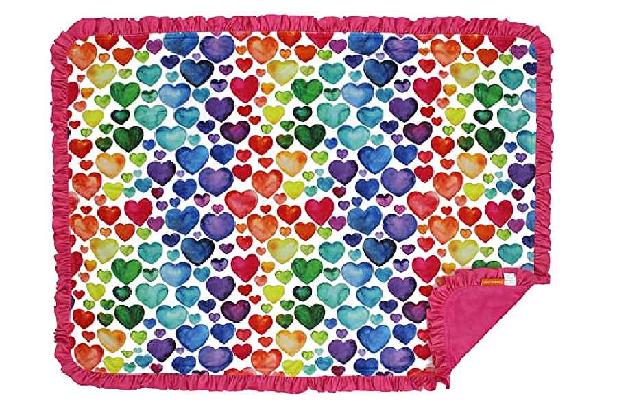 A blanket with hearts in the colours of the rainbow will help you open up your mind every day when you look at it. Rs 9,673 @amazon.in