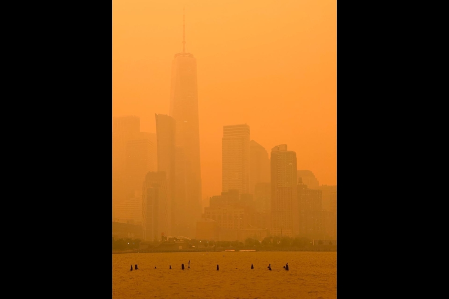 Wildfires New York Skyline Turns Orange From Canada Wildfires In Us