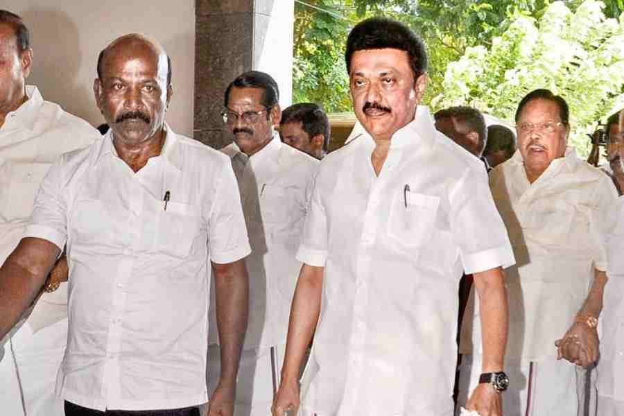 MK Stalin | Tamil Nadu: Enforcement Directorate arrests minister in corruption case, MK Stalin says he won't be intimidated - Telegraph India