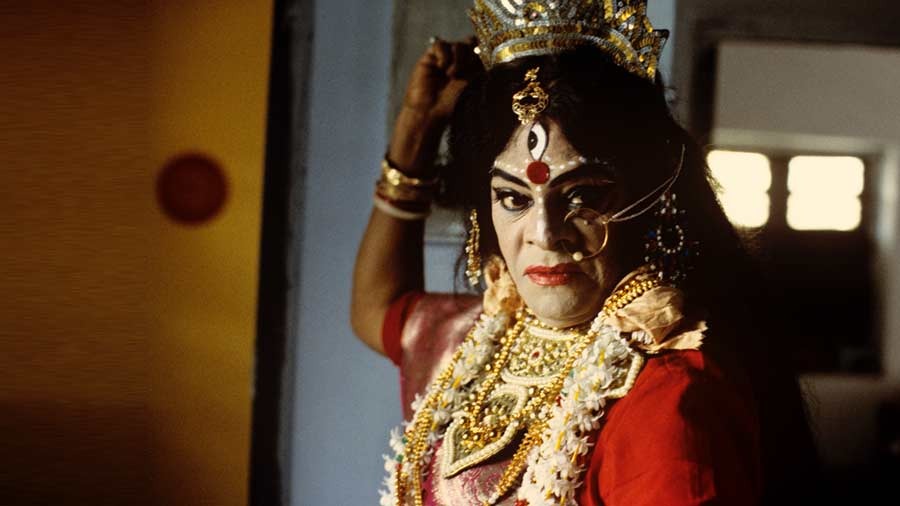 Queerness as art: Naveen Kishore’s ‘Performing the Goddess’ as a pedagogic tool 