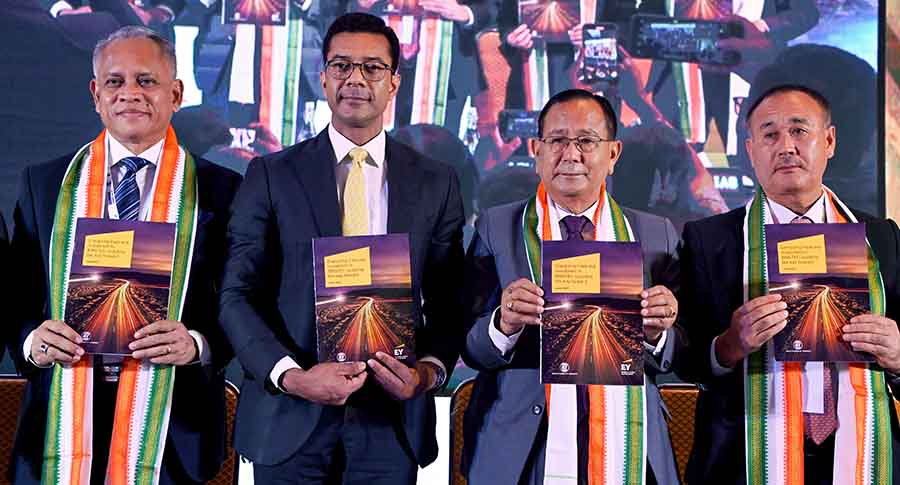 Union MoS for External Affairs & Education Rajkumar Ranjan Singh (2nd from right) with Indian Chamber of Commerce (ICC) president Mehul Mohanka (2nd from left), Myanmar Commerce minister Aung Naing Oo (left) and BIMSTEC secretary general Tenzin Lekhphell released a report on BIMSTEC (Bay of Bengal Initiative for Multi-Sectoral Technical and Economic Cooperation) Business Conclave during its closing day in Kolkata on Thursday  