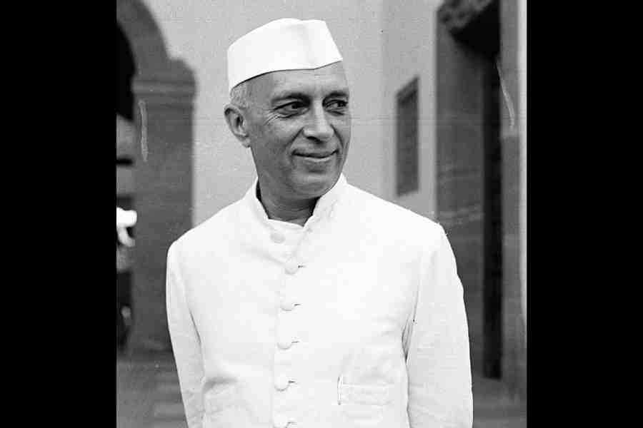 Nehru's name dropped from Teen Murti House museum and library: The journey  from NMML to PMML