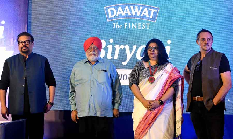 The judges of the Daawat Biryani Champions League. (L-R) Food critic and journalist Vir Sanghvi, chef Manjit Gill, Madhushree Basu Roy of Pikturenama Studios, and chef and consultant Shaun Kenworthy took the stage before the cook-out 