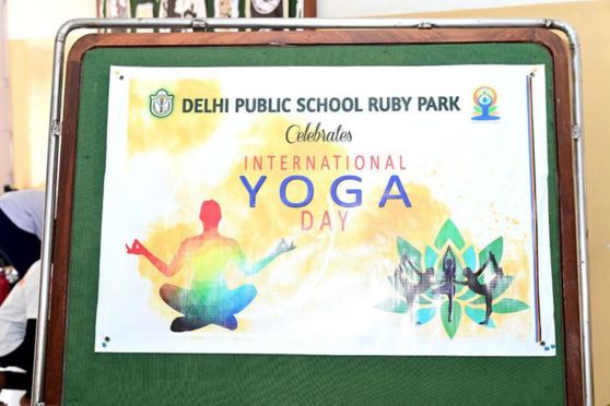 The students as well as the teachers participated with unwavering enthusiasm. Yoga sessions for students of classes 5 to 12, focussed on Yoga pledge,Surya namaskar , Yoga formation and the different postures and Yoga quiz.