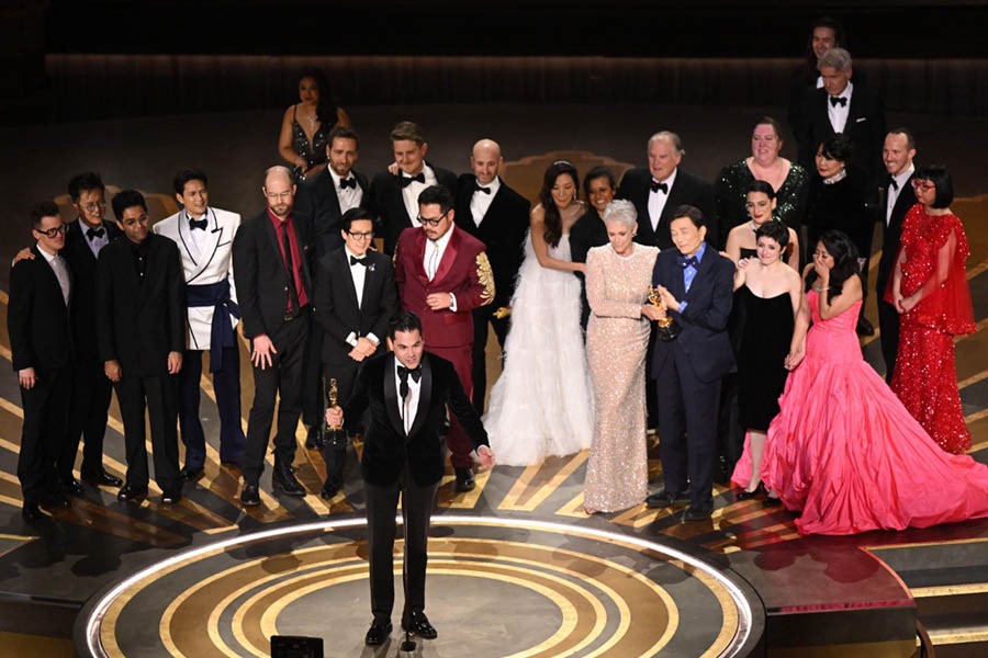 Oscars 2024 The Academy makes twoweek theatrical run must for films