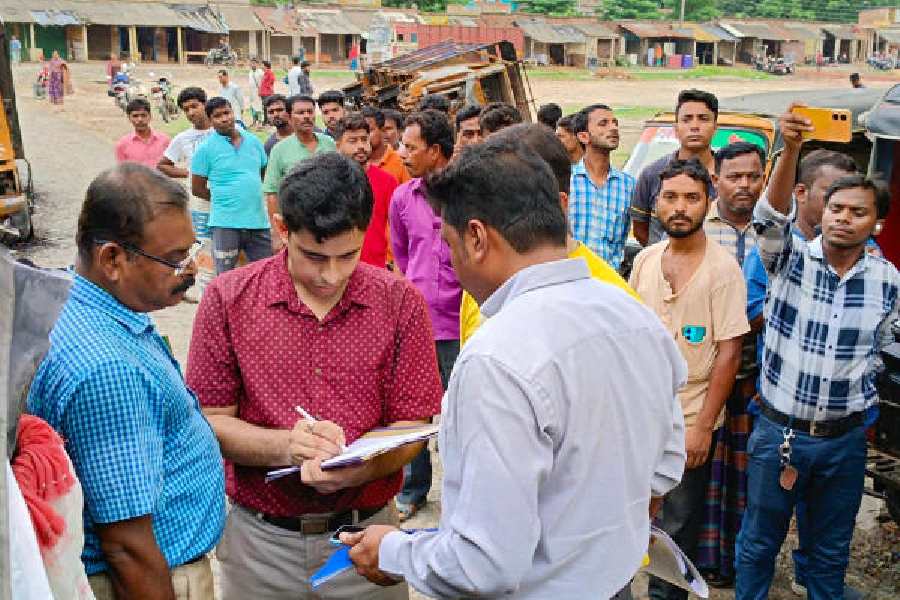 CID officials on Saturday investigate near the area where a clash broke out last week at Bhangar, South 24-Parganas district