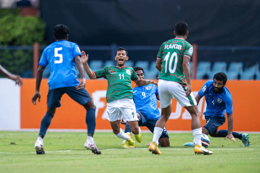 SAFF Championships | SAFF Championship: Bangladesh Beat Maldives To ...